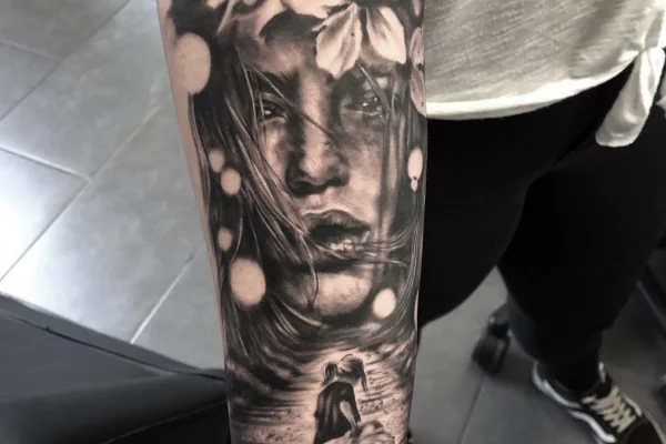 tattoo-frau tattoo-frau